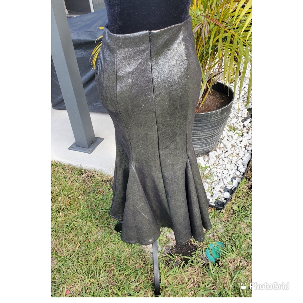 NWT! Akira Mermaid skirt